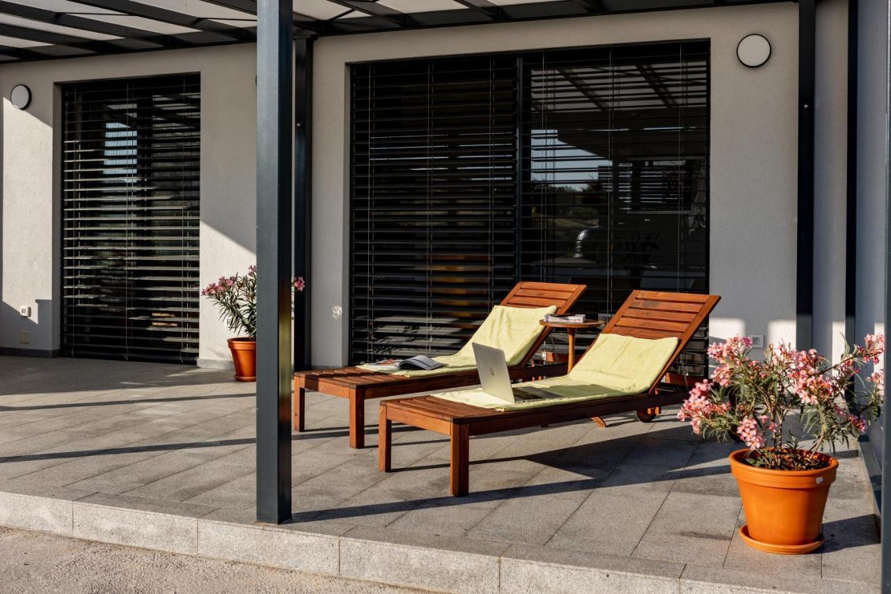 Apartamento Sunny Hill Vremski Britof Exterior foto